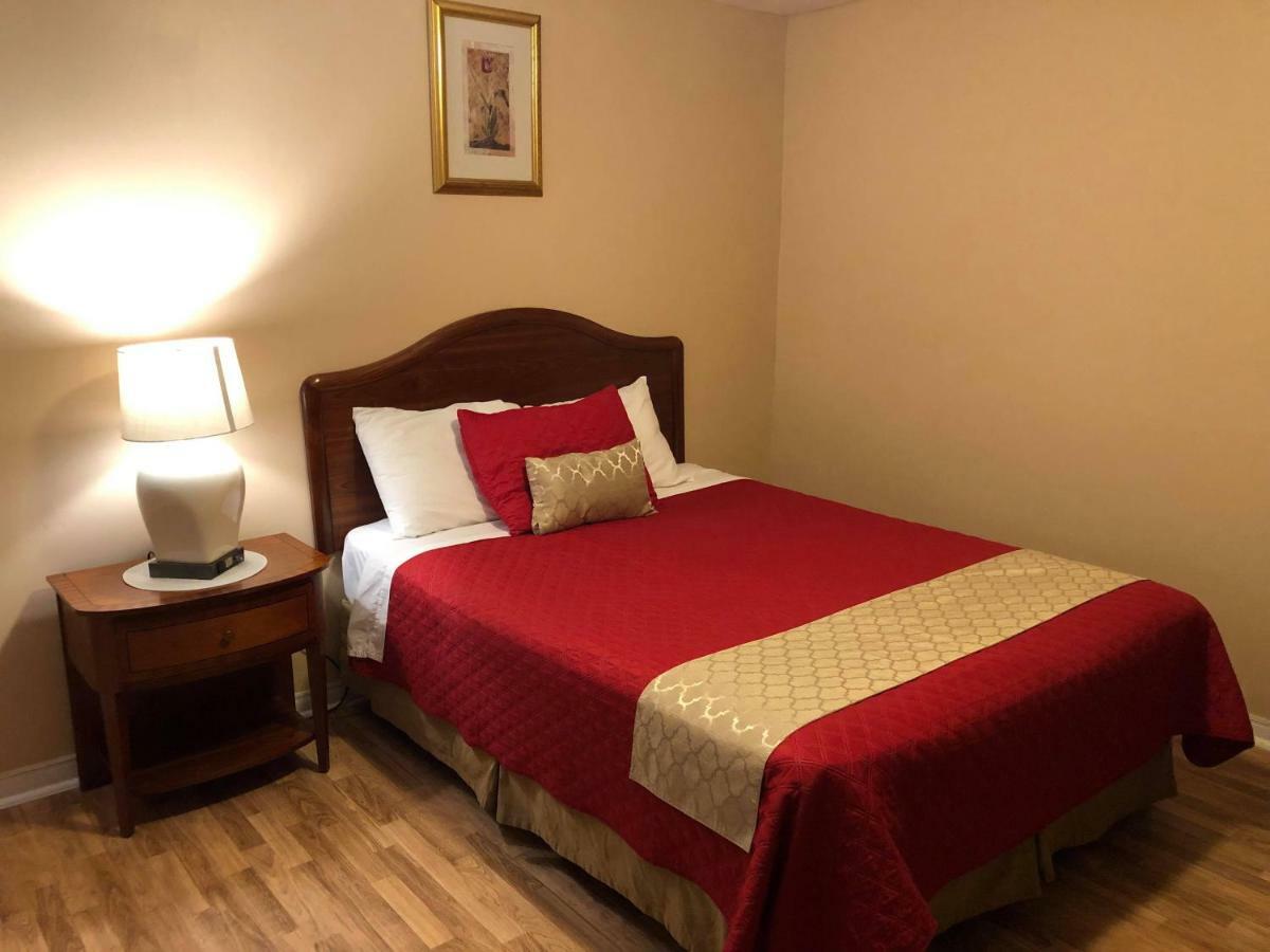 Niagara Inn & Suites ภายนอก รูปภาพ
